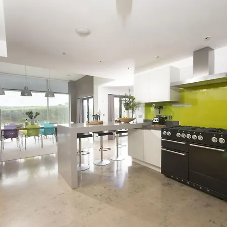 Treheyl, Pentire, Newquay Holiday home Newquay (Cornwall)