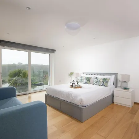 Treheyl, Pentire, Newquay Holiday home Newquay (Cornwall)
