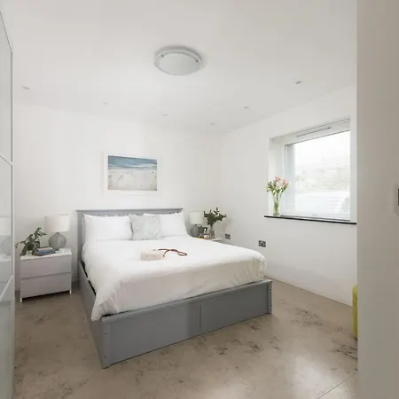 Holiday home Treheyl, Pentire, Newquay *